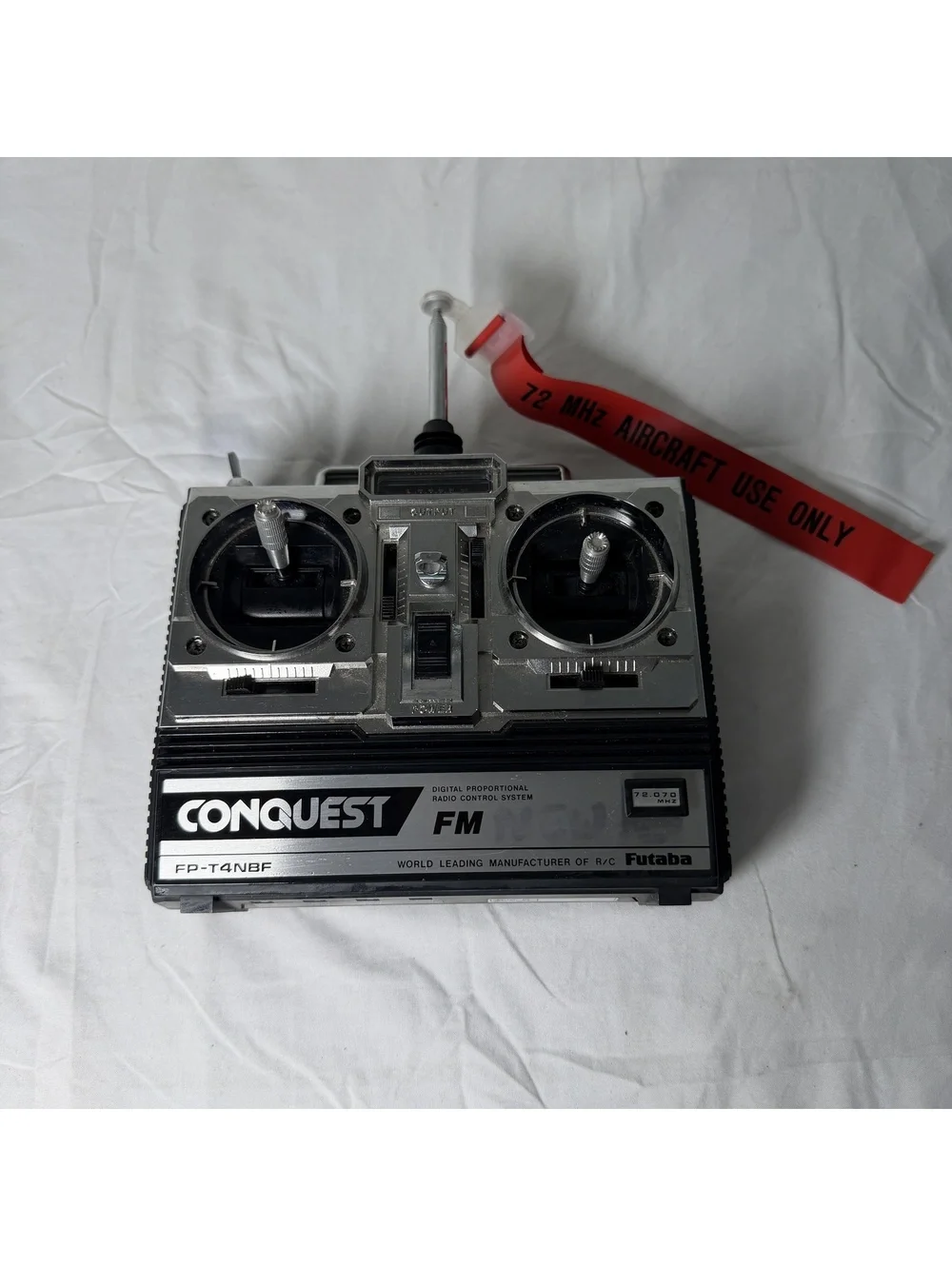 Vintage Futaba Conquest FP-T4NBF 4-Channel FM RC Transmitter 72MHz Aircraft Radi